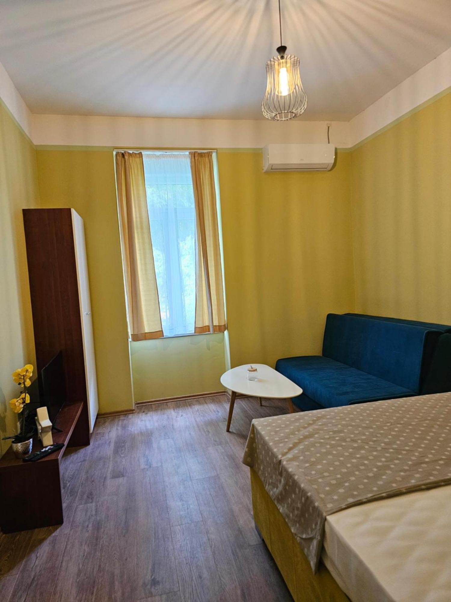 R&N Familiy Apartments Мостар Екстериор снимка