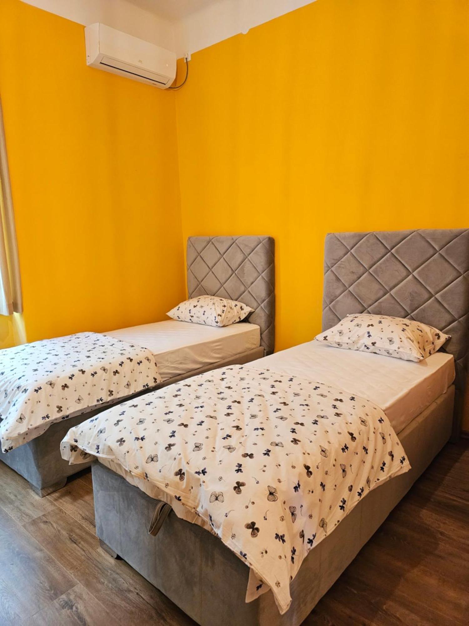 R&N Familiy Apartments Мостар Екстериор снимка