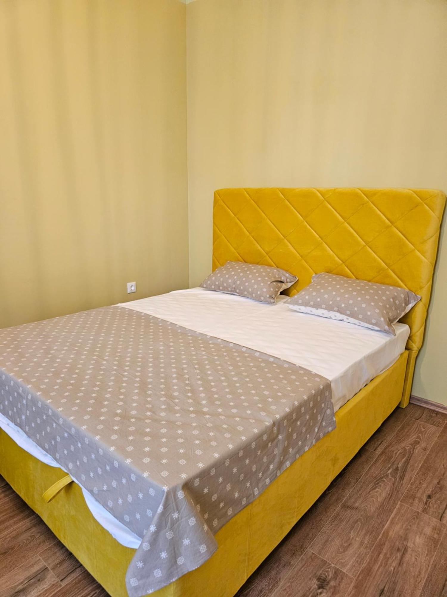 R&N Familiy Apartments Мостар Екстериор снимка