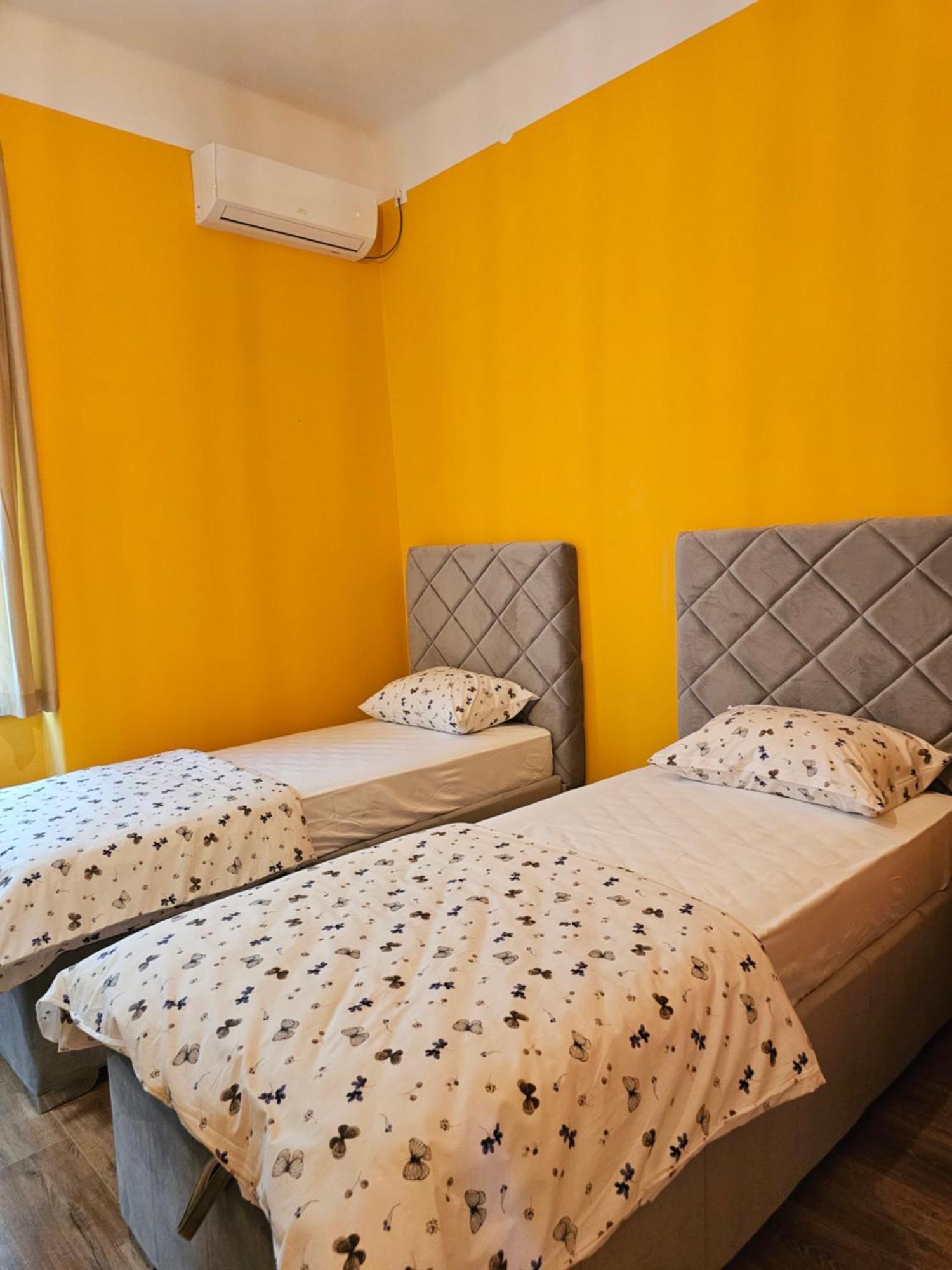 R&N Familiy Apartments Мостар Екстериор снимка