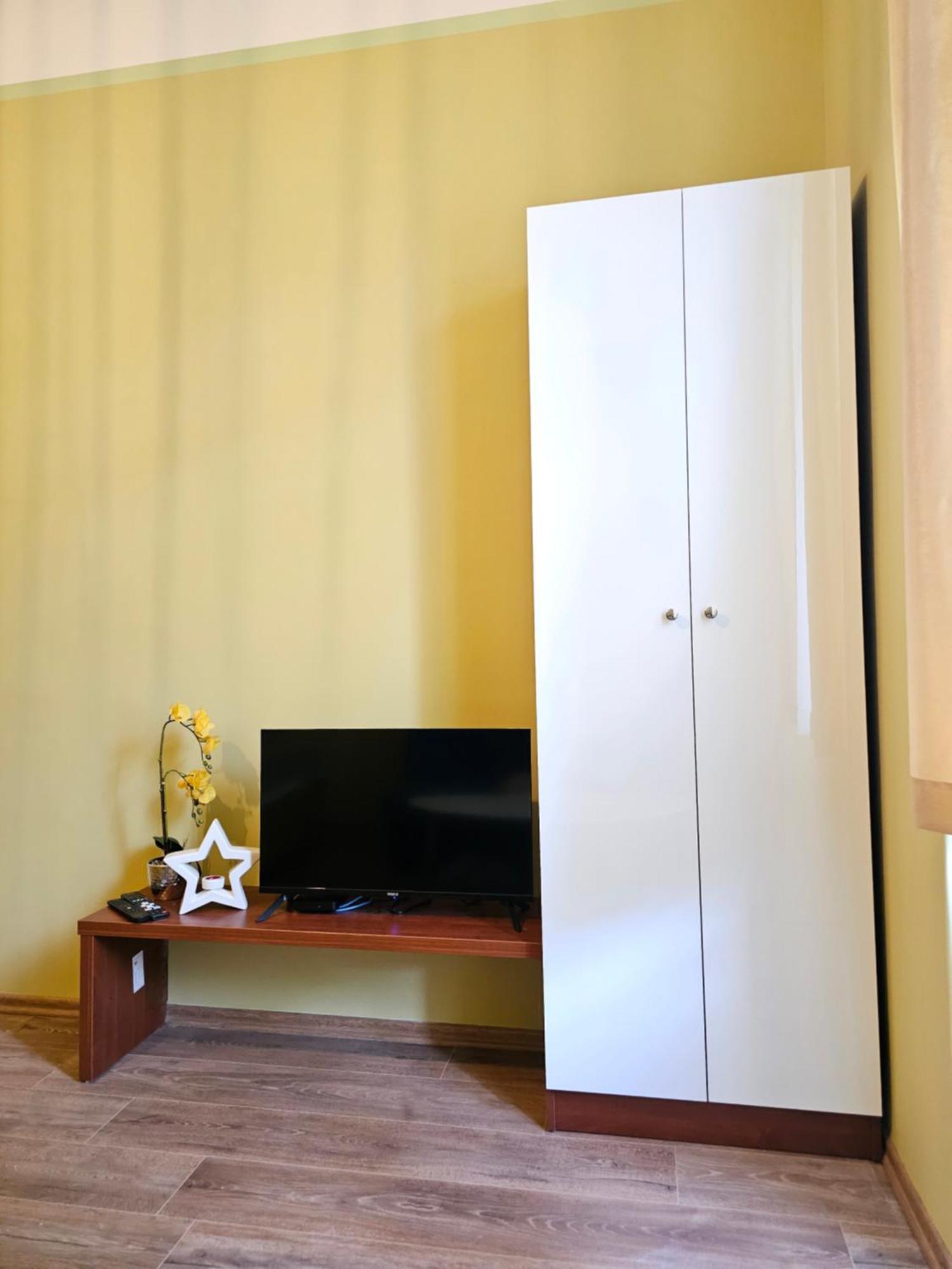 R&N Familiy Apartments Мостар Екстериор снимка