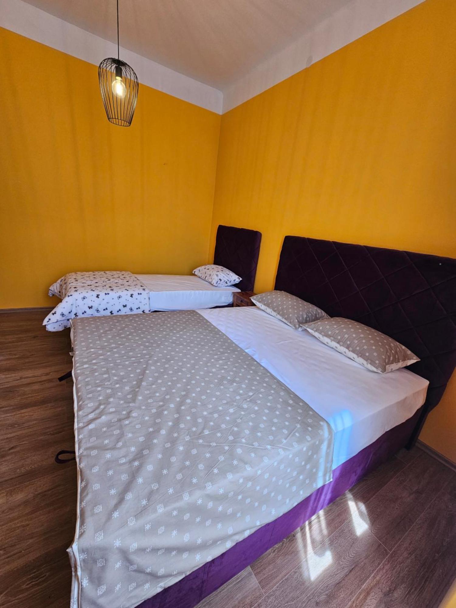 R&N Familiy Apartments Мостар Екстериор снимка