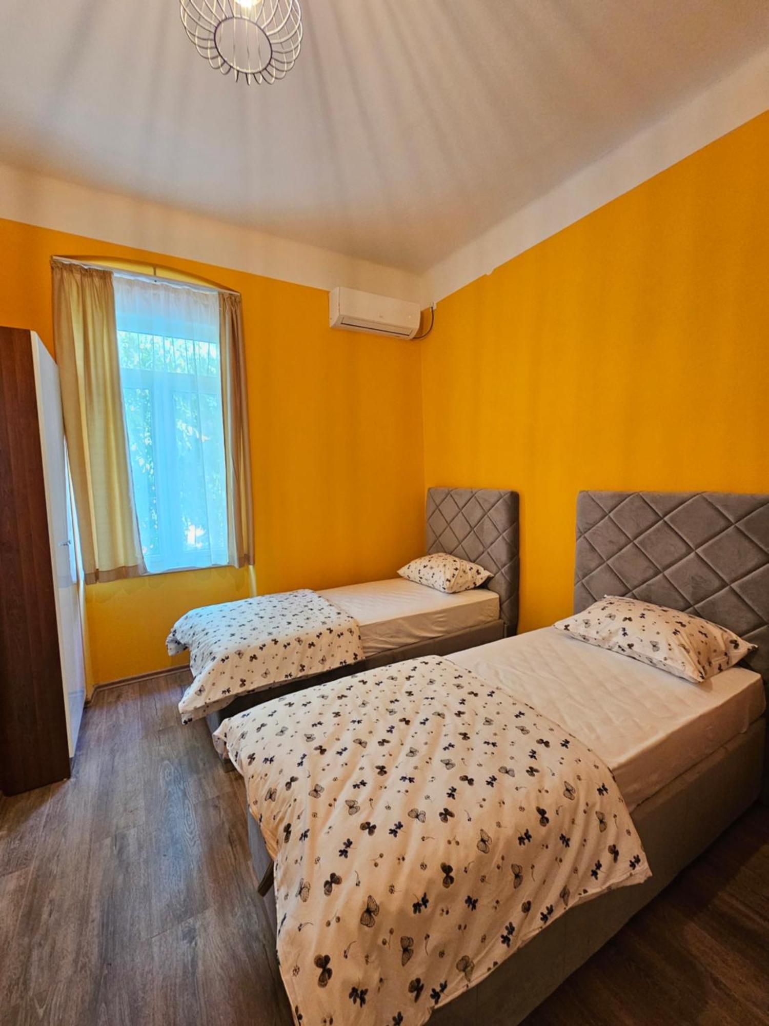 R&N Familiy Apartments Мостар Екстериор снимка