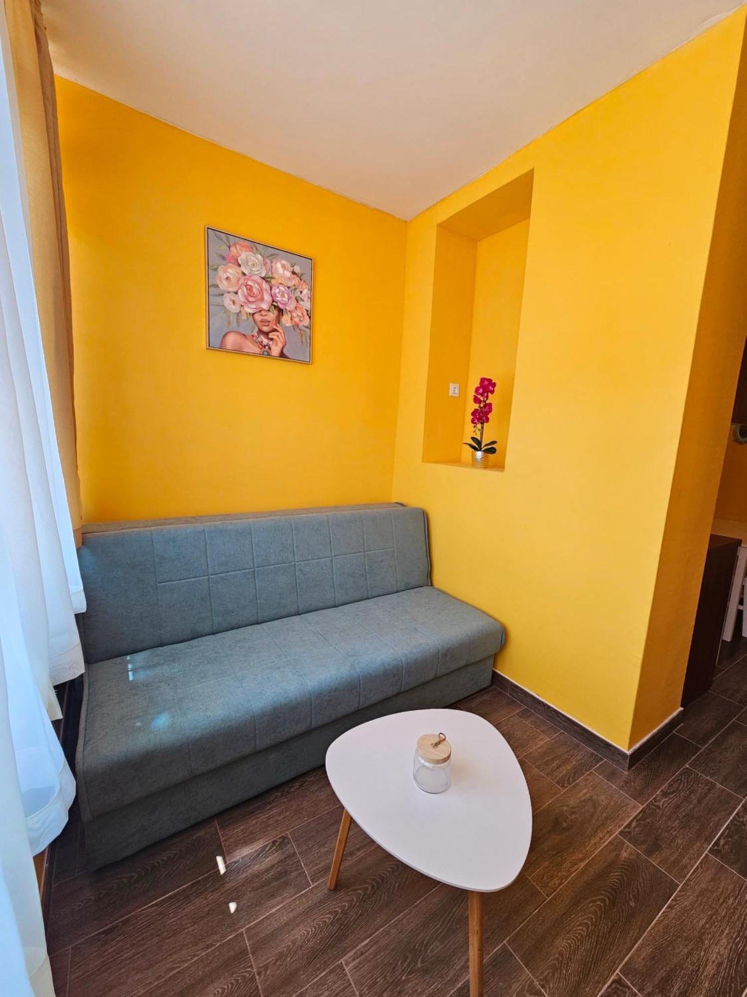R&N Familiy Apartments Мостар Стая снимка